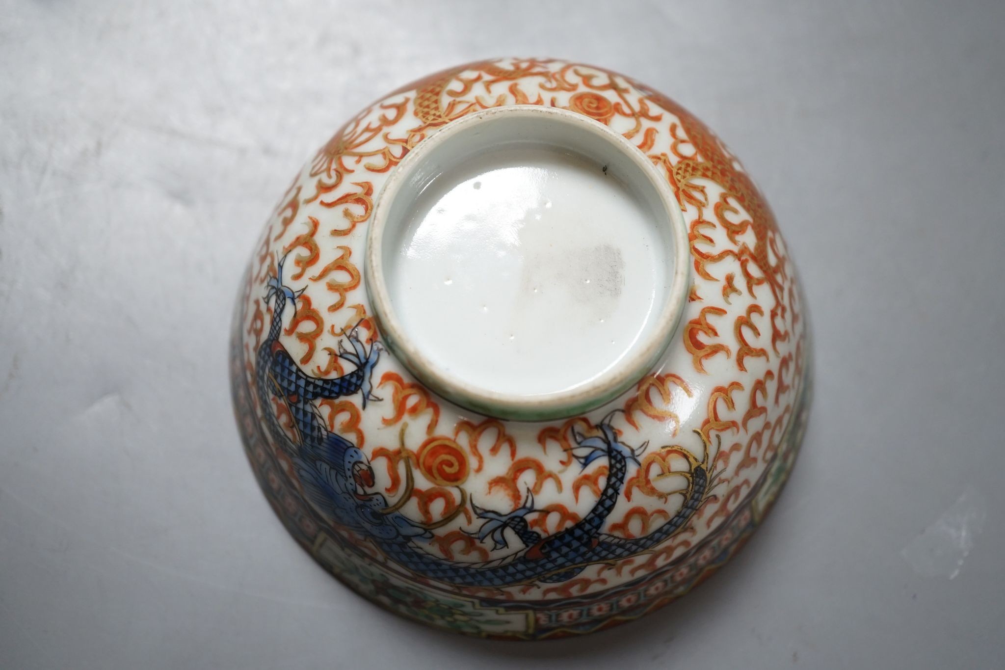 A Chinese brushpot, famille rose dish and a 'dragon' bowl, largest measurement 31cm